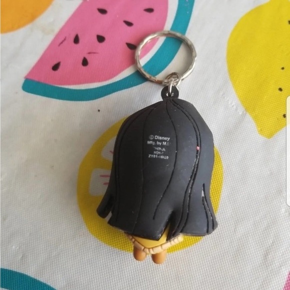 Disney POCAHONTAS 2.5" Princess Series 7 figural keychain Monogram 3D - Picture 2 of 2